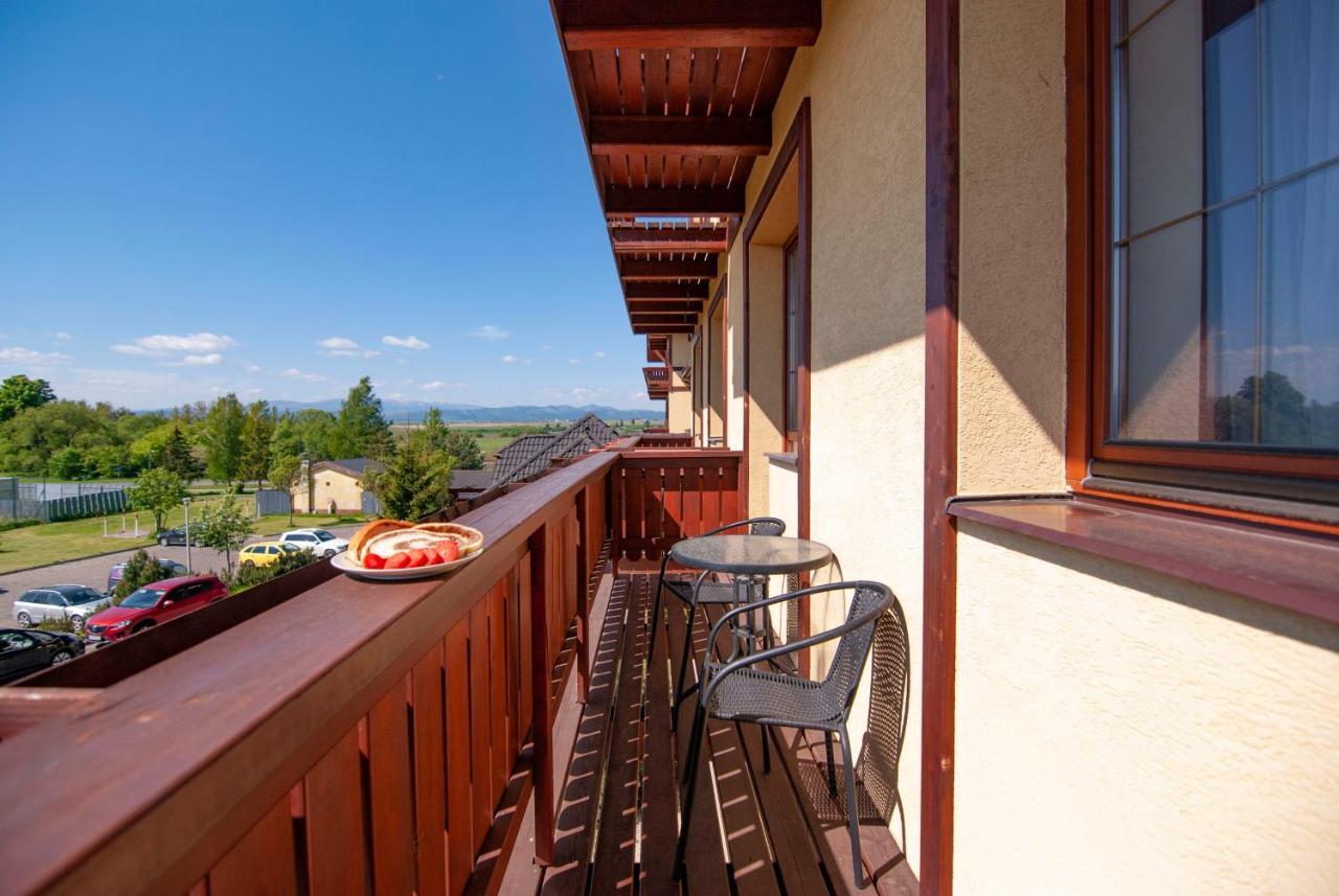 Apartmany Sileas Vel'ka Lomnica Exterior foto