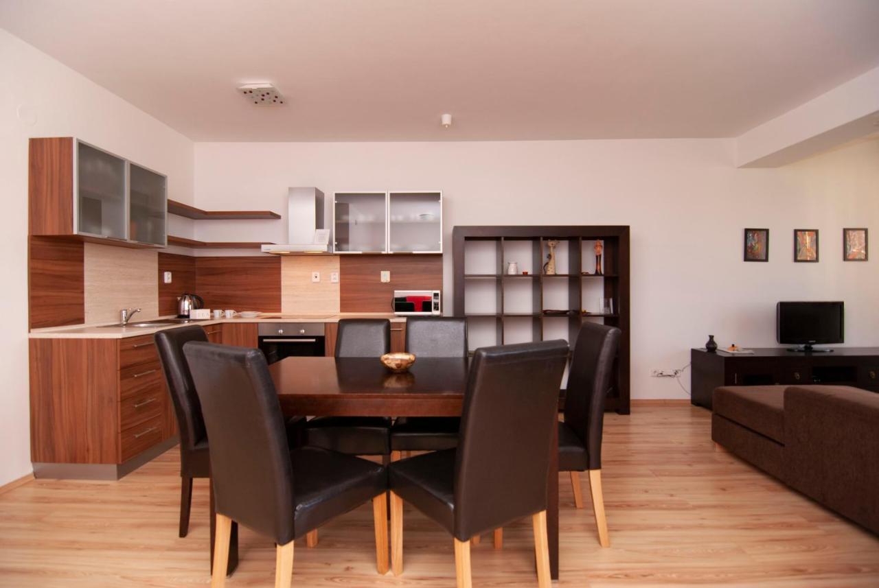 Apartmany Sileas Vel'ka Lomnica Exterior foto